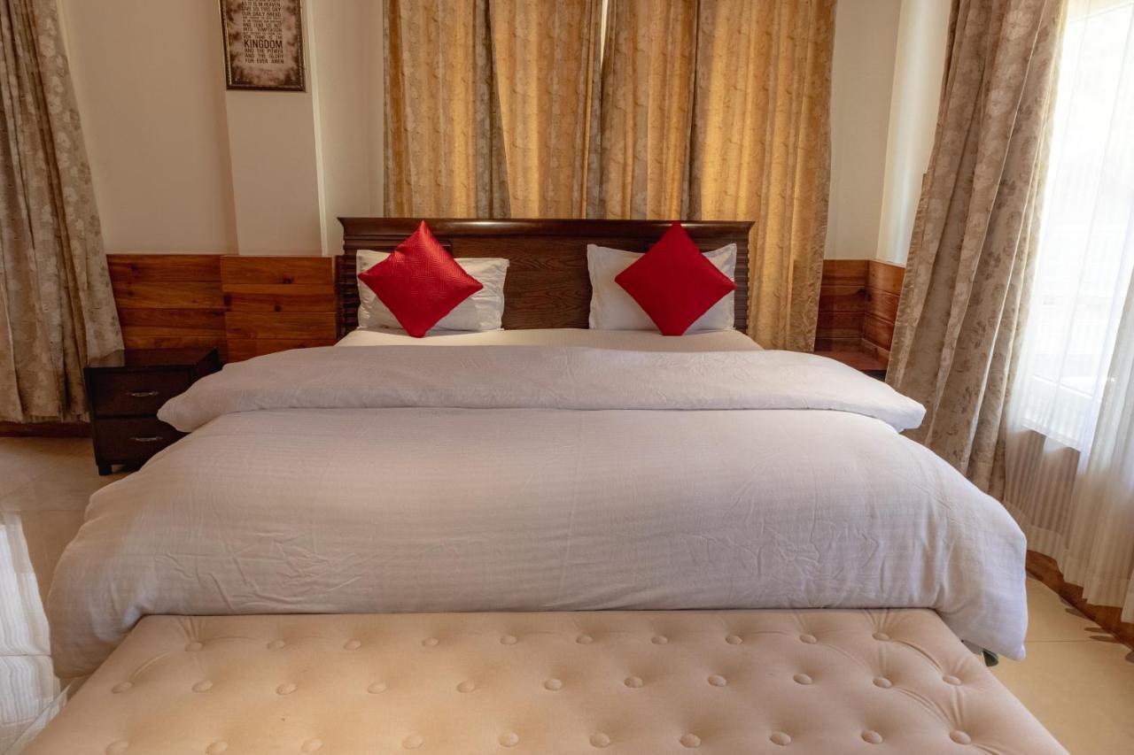 Ivory Bliss, The Boutique Homestay Шилонг Екстериор снимка